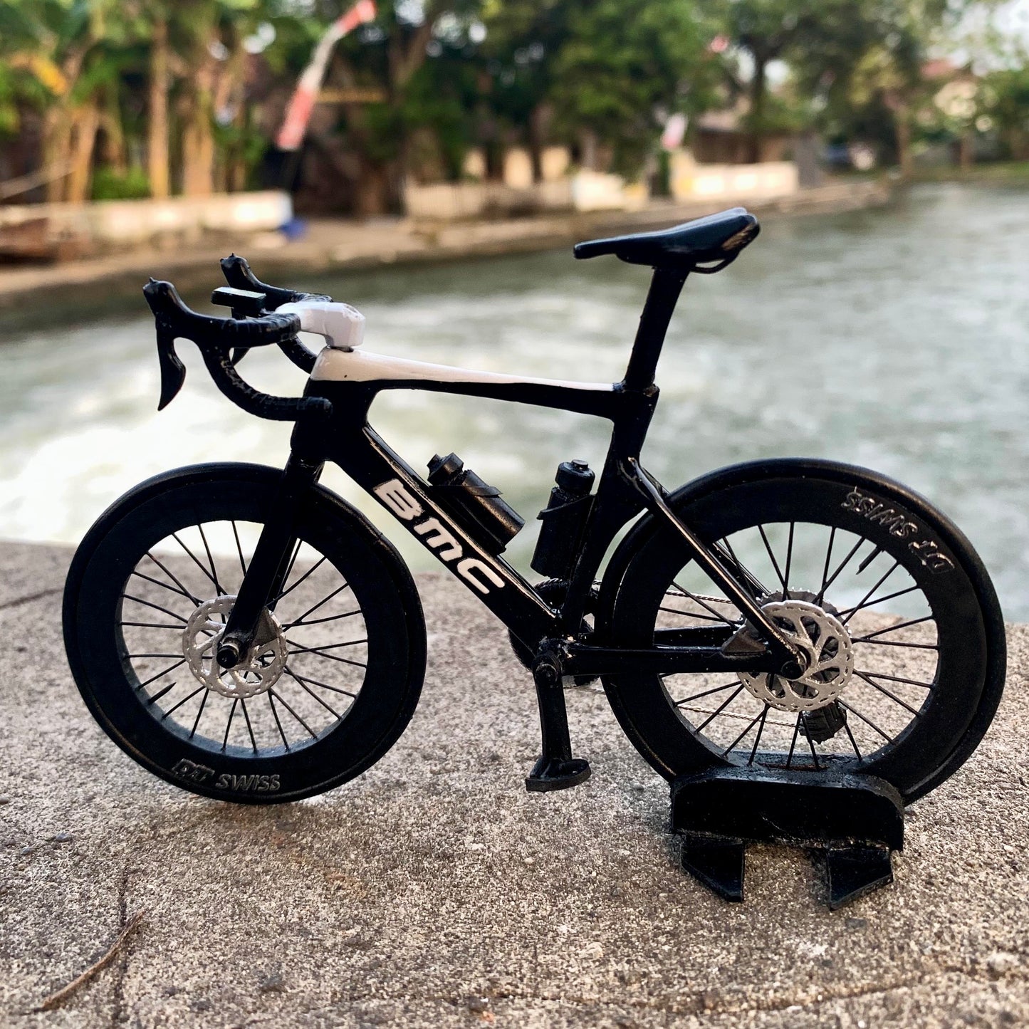 BMC TIME MACHINE - Handmade Miniature Bicycle