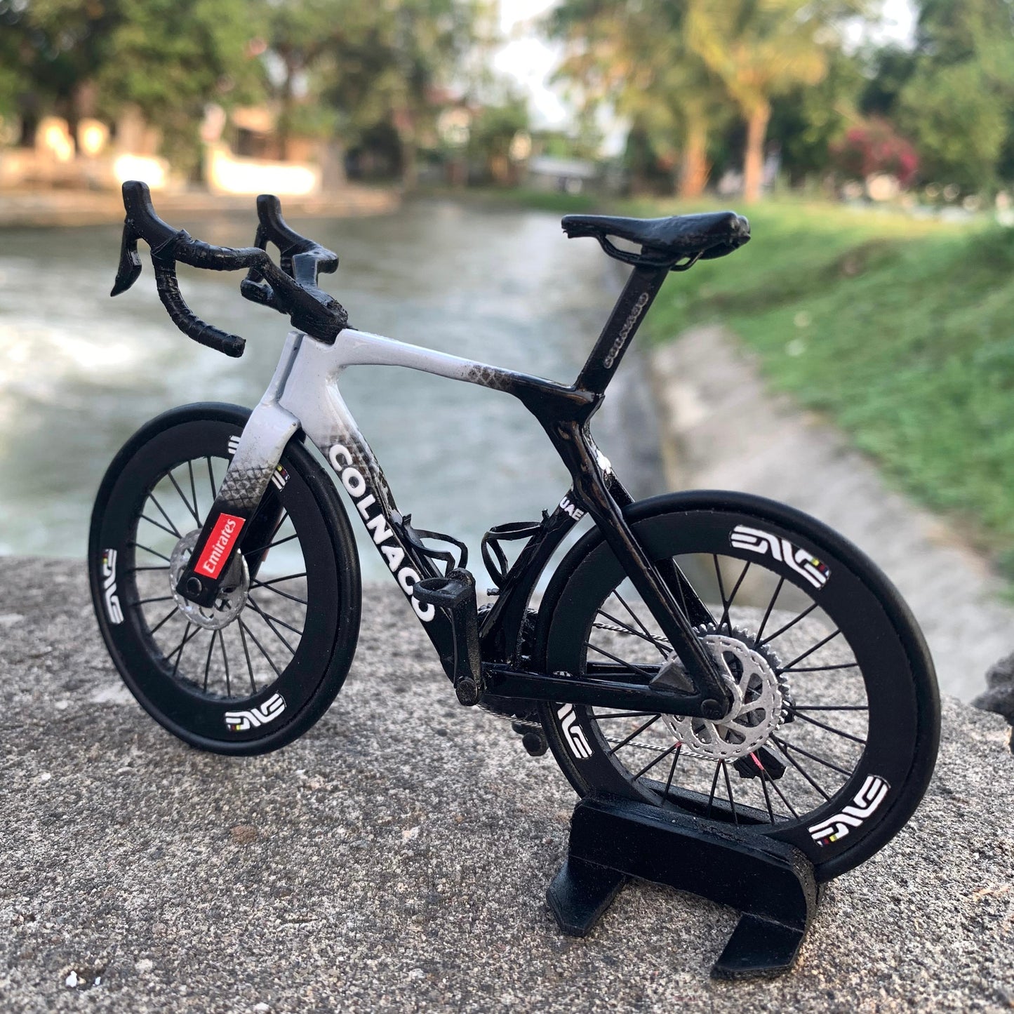 COLNAGO Y1Rs - Handmade Miniature Bicycle