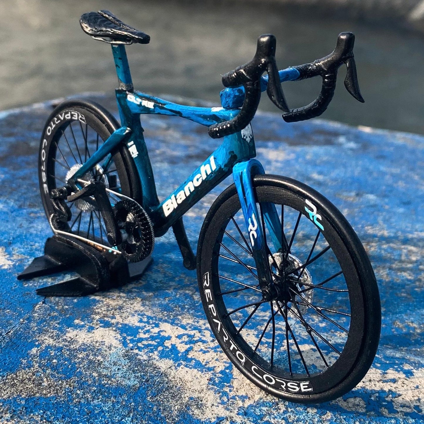 BIANCHI OLTRE RC - Handmade Miniature Bicycle