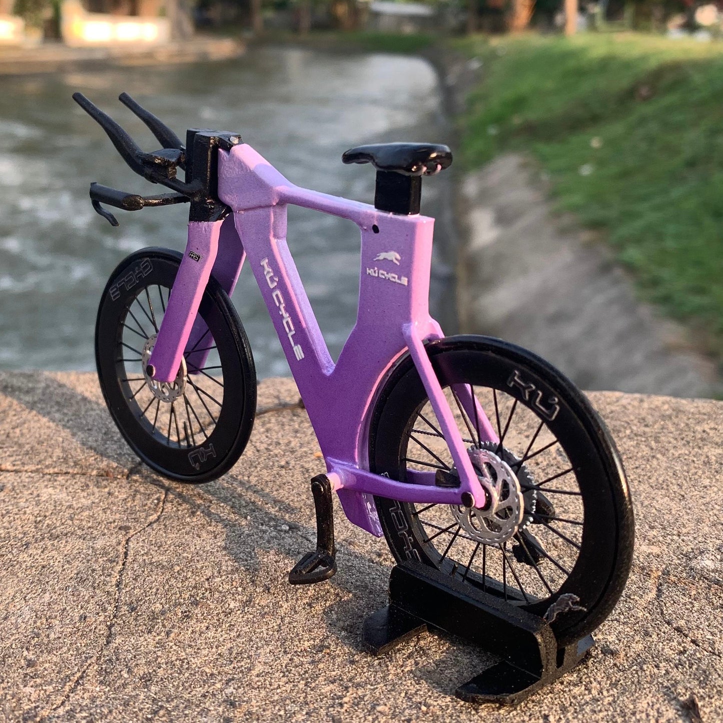 KU CYCLE - Handmade Miniature Bicycle