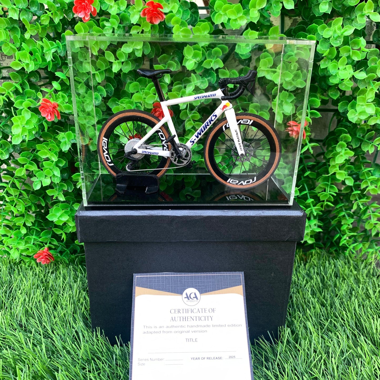S-WORKS TARMAC SL8 - Handmade Miniature Bicycle White