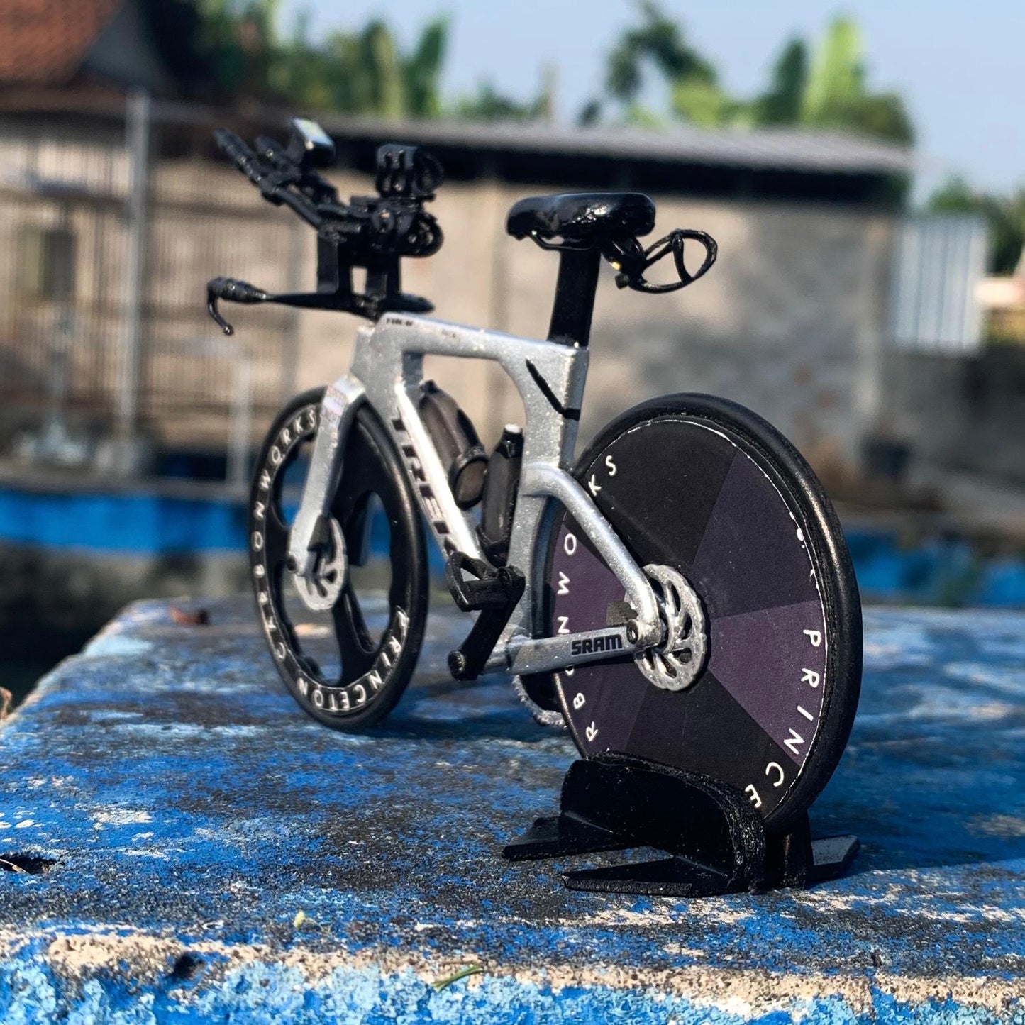 TREK SPEED CONCEPT - Handmade Miniature Bicycle White