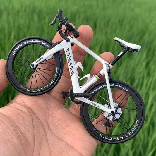 CANYON ULTIMATE - Handmade Miniature Bicycle