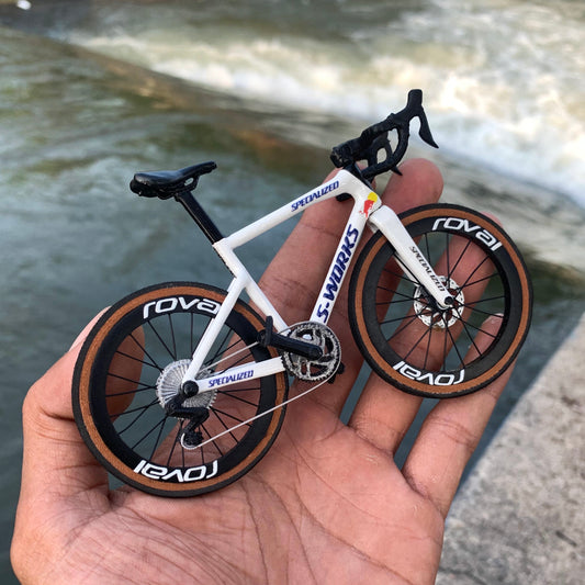 S-WORKS TARMAC SL8 - Handmade Miniature Bicycle Red and Silver