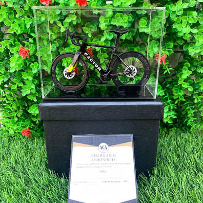 FACTOR OSTRO VAM - Handmade Miniature Bicycle