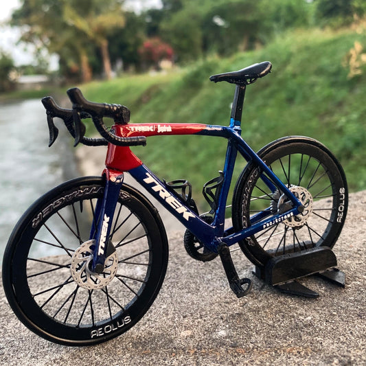 TREK EMONDA - Handmade Miniature Bicycle Red and Blue